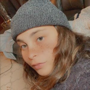 Meet your Posher, Maddie